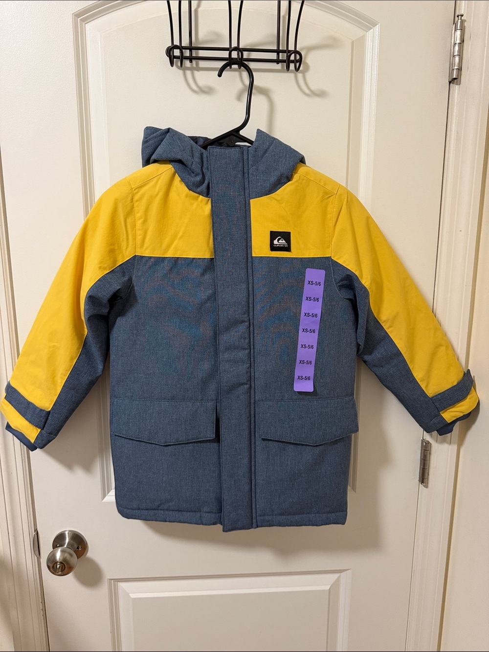 Quiksilver Youth Parka Size 5/6